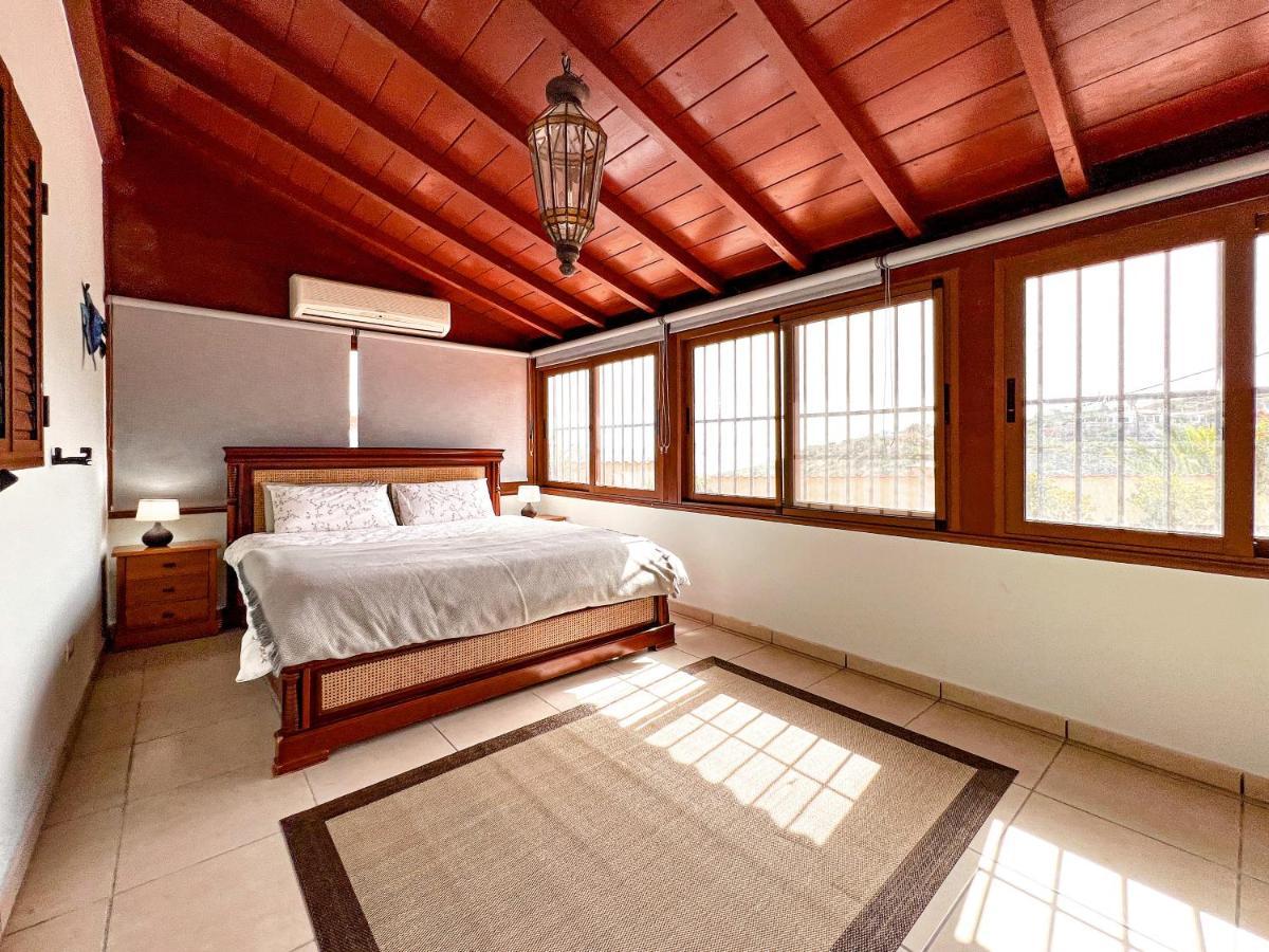 Exquisite Rural House With Garden, Pool And Sea Views Villa Arico Viejo Exterior photo